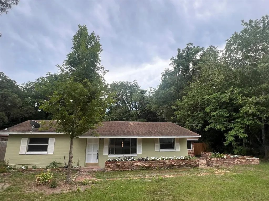 1204 NE 32nd Place Ocala FL 34479