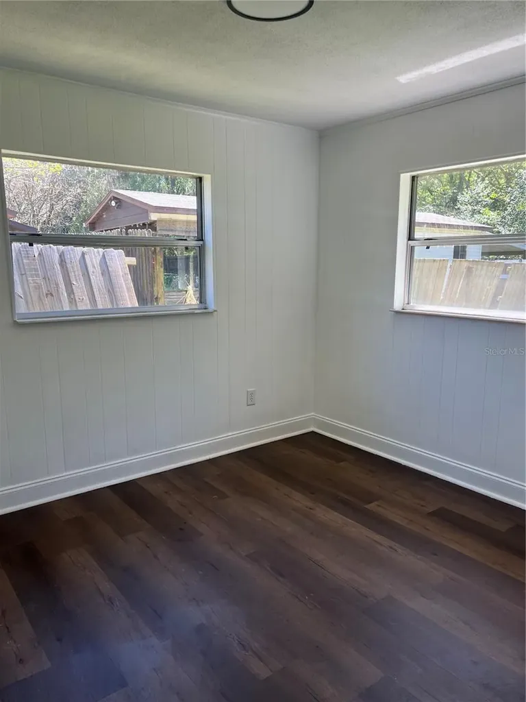 1204 NE 32nd Place Ocala FL 34479