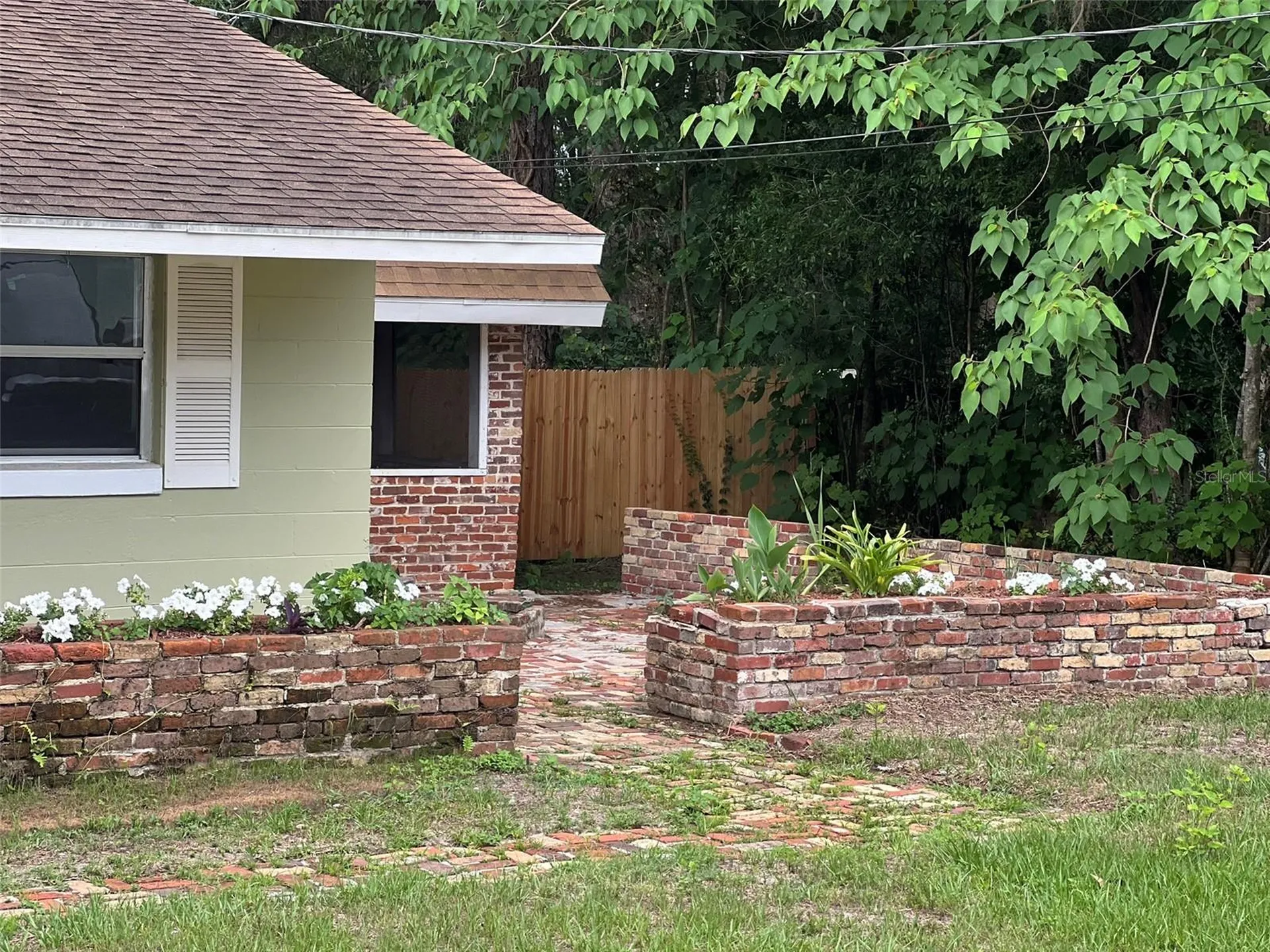 1204 NE 32nd Place Ocala FL 34479