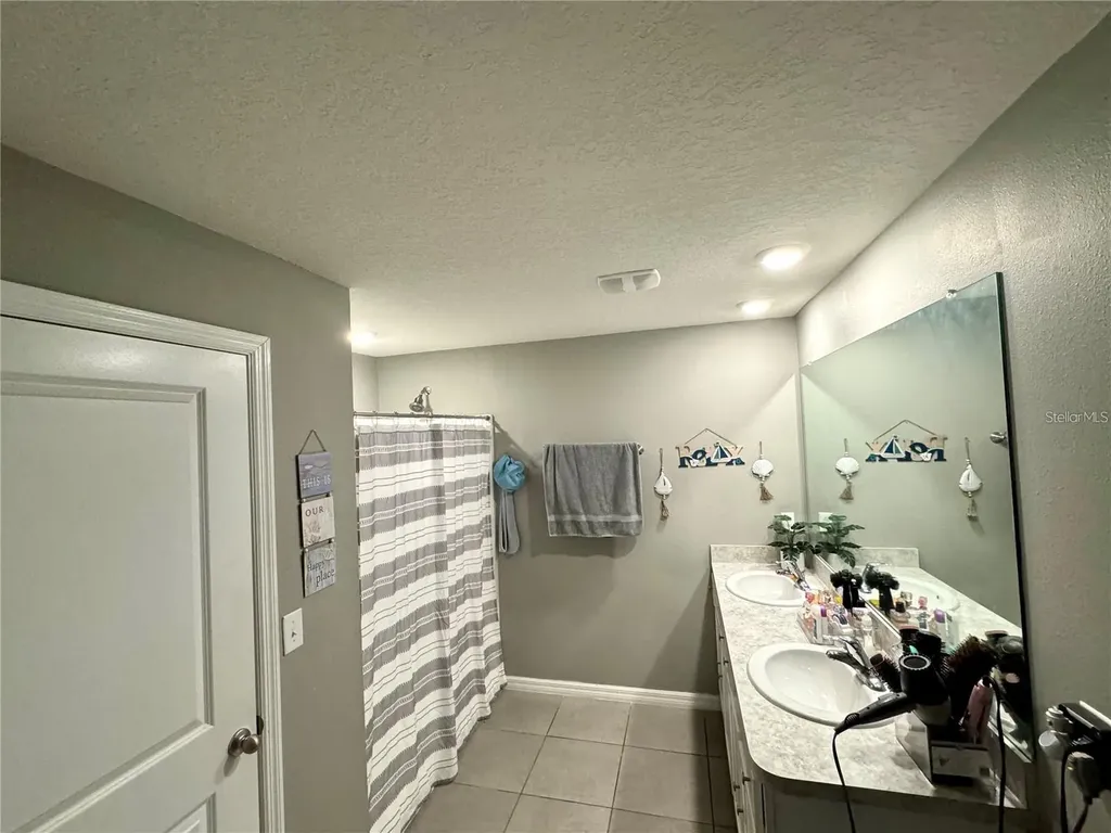7749 Broad Point Drive Zephyrhills FL 33540