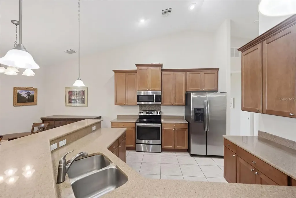598 Gossamer Wing Way Sebastian FL 32958