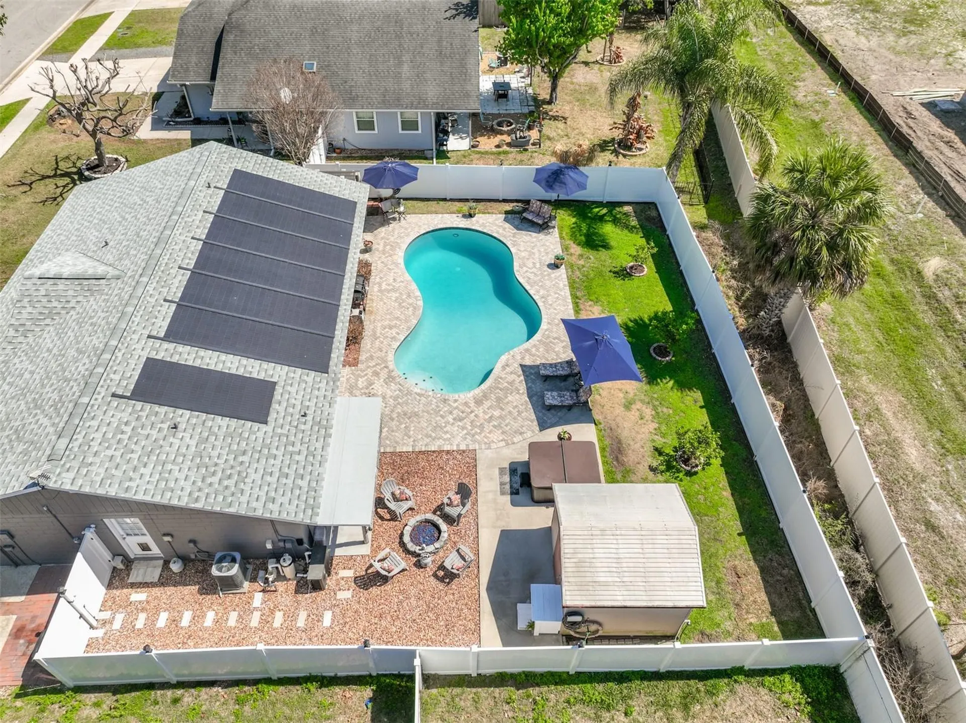 589 Clairmont Lane South Daytona FL 32119