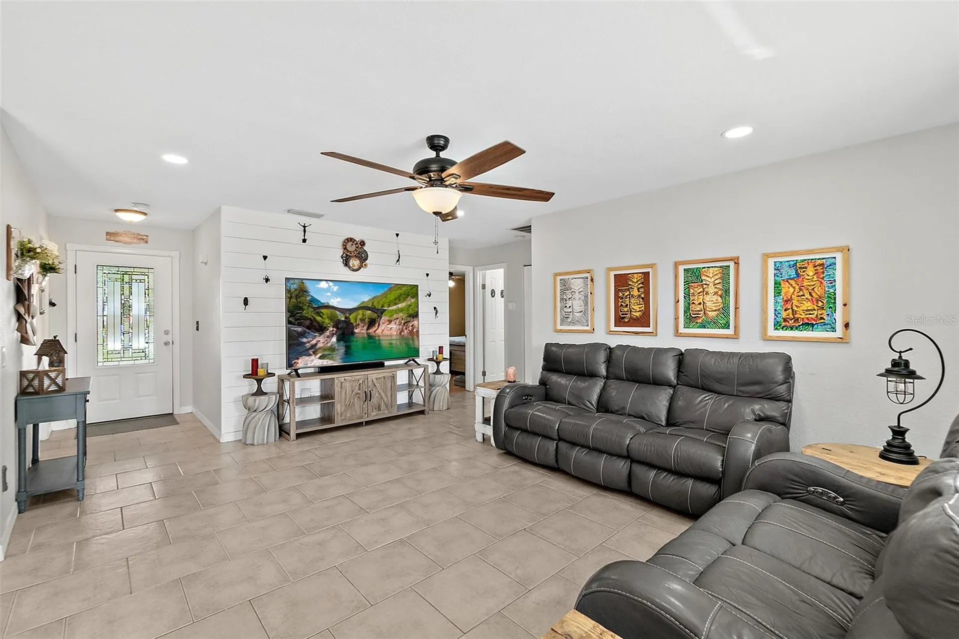 589 Clairmont Lane South Daytona FL 32119