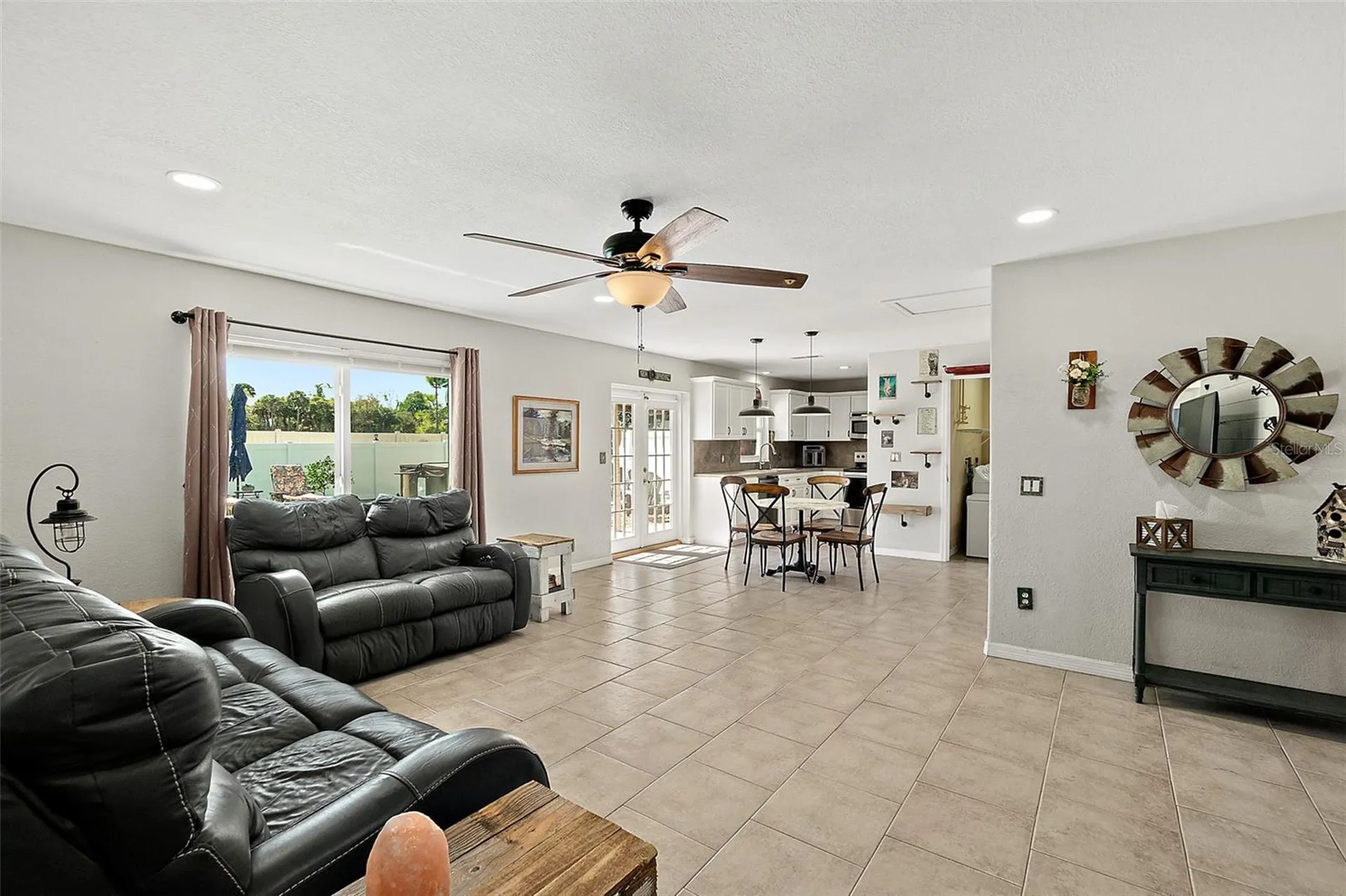 589 Clairmont Lane South Daytona FL 32119