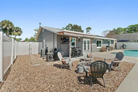 589 Clairmont Lane South Daytona FL 32119