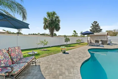 589 Clairmont Lane South Daytona FL 32119