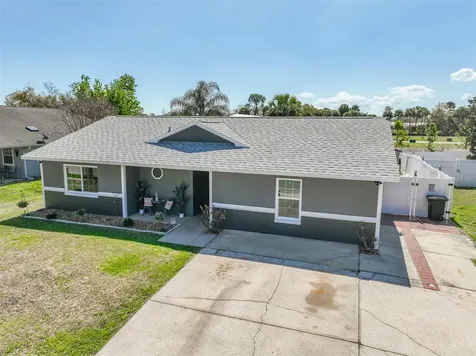 589 Clairmont Lane South Daytona FL 32119