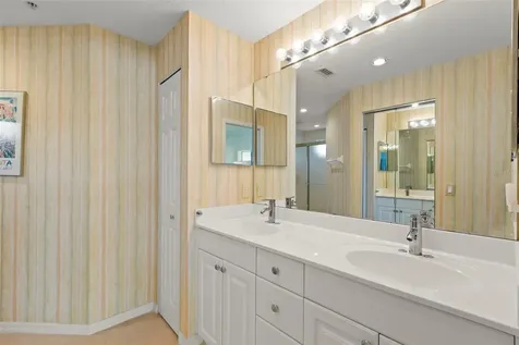 6758 Fairview Terrace Bradenton FL 34203