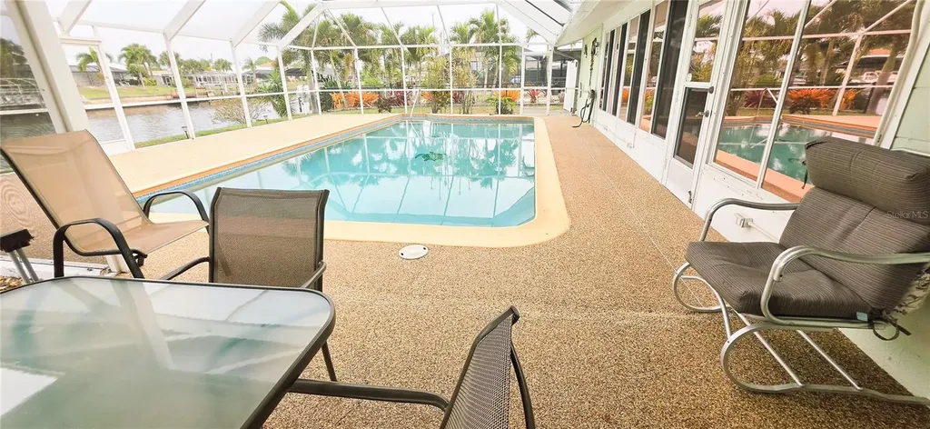 392 E Tarpon Boulevard NW Port Charlotte FL 33952