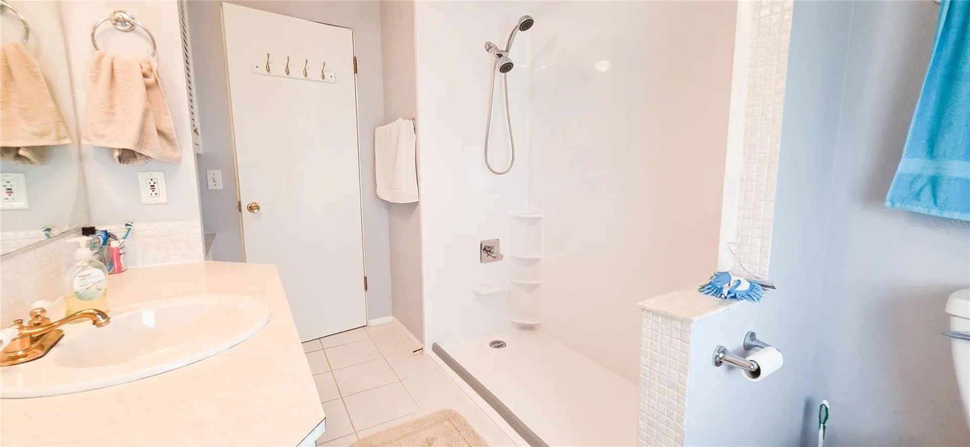392 E Tarpon Boulevard NW Port Charlotte FL 33952