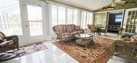 392 E Tarpon Boulevard NW Port Charlotte FL 33952