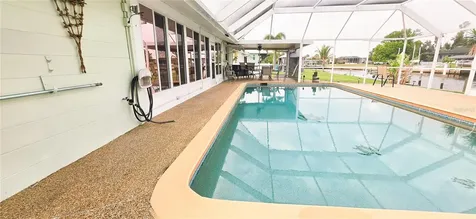 392 E Tarpon Boulevard NW Port Charlotte FL 33952
