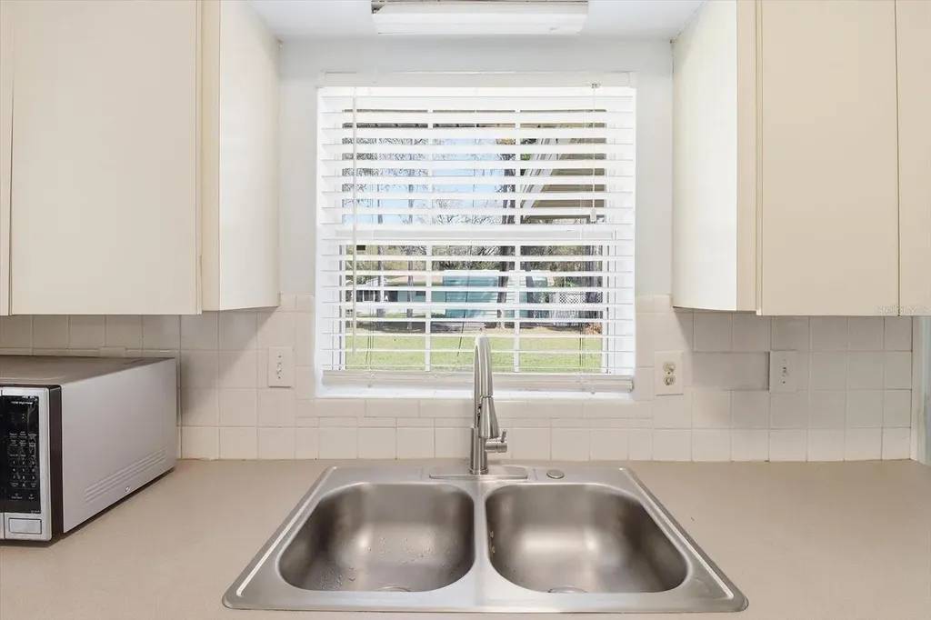 9451 W Green Bay Lane Crystal River FL 34428
