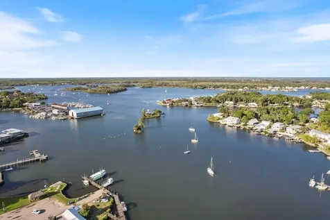 9451 W Green Bay Lane Crystal River FL 34428