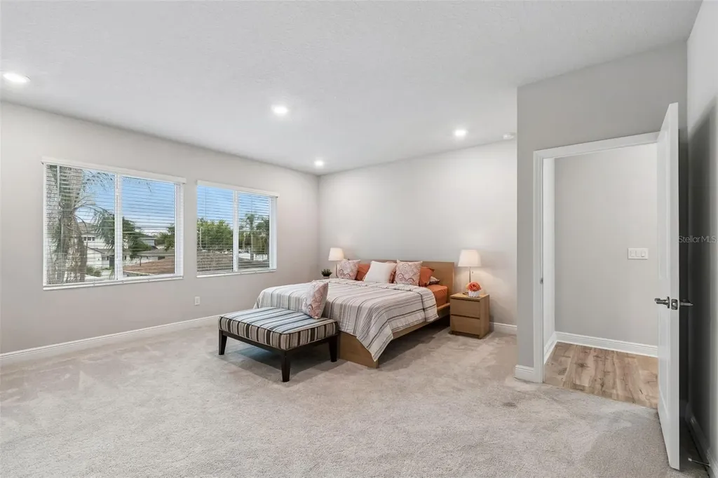 3920 W Lemon Street Tampa FL 33609