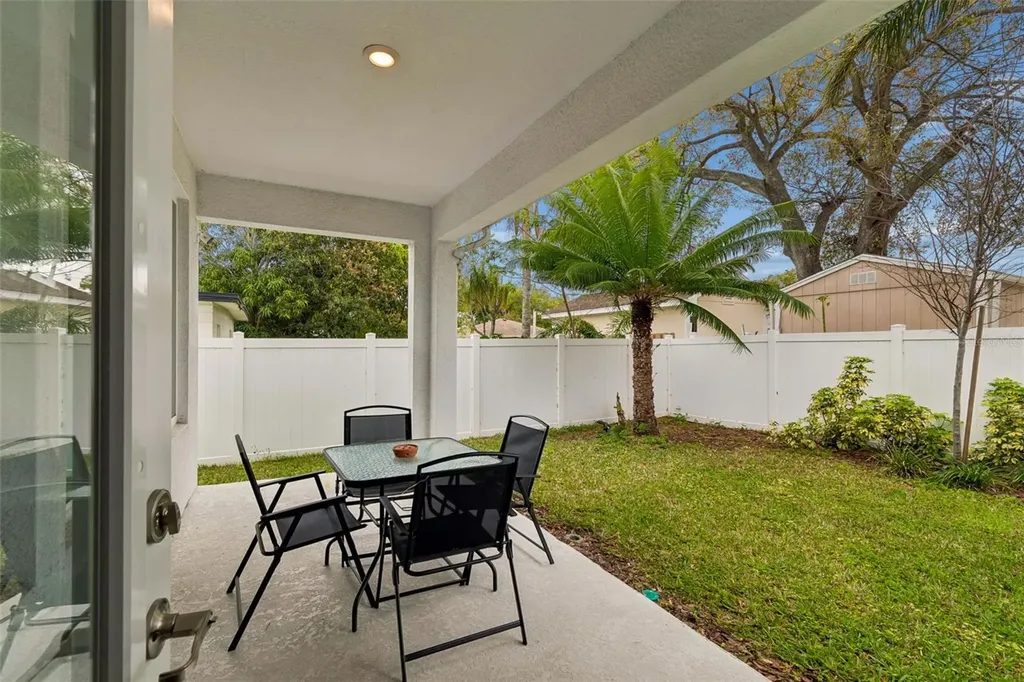 3920 W Lemon Street Tampa FL 33609