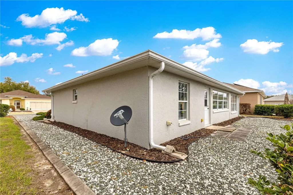 8061 SW 81st Loop Ocala FL 34476