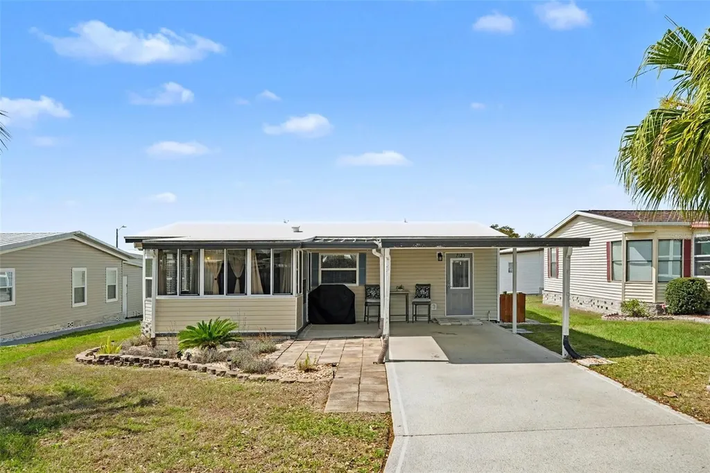 7123 Siesta Street Zephyrhills FL 33541