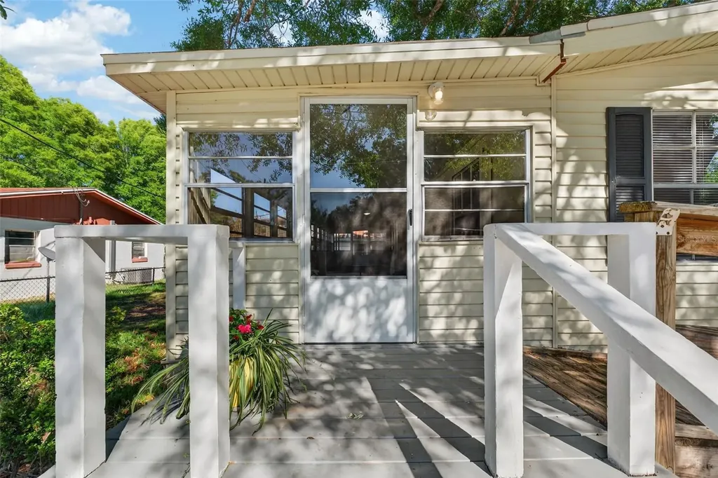 214 Canova Drive Auburndale FL 33823