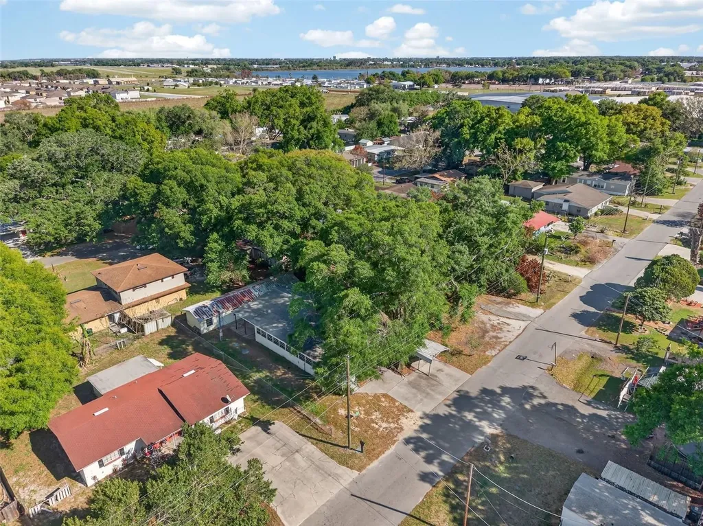 214 Canova Drive Auburndale FL 33823