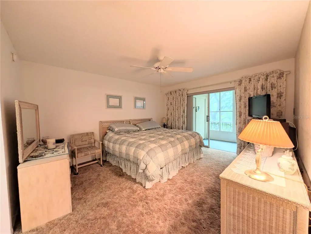 3624 Lake Bayshore Drive Bradenton FL 34205