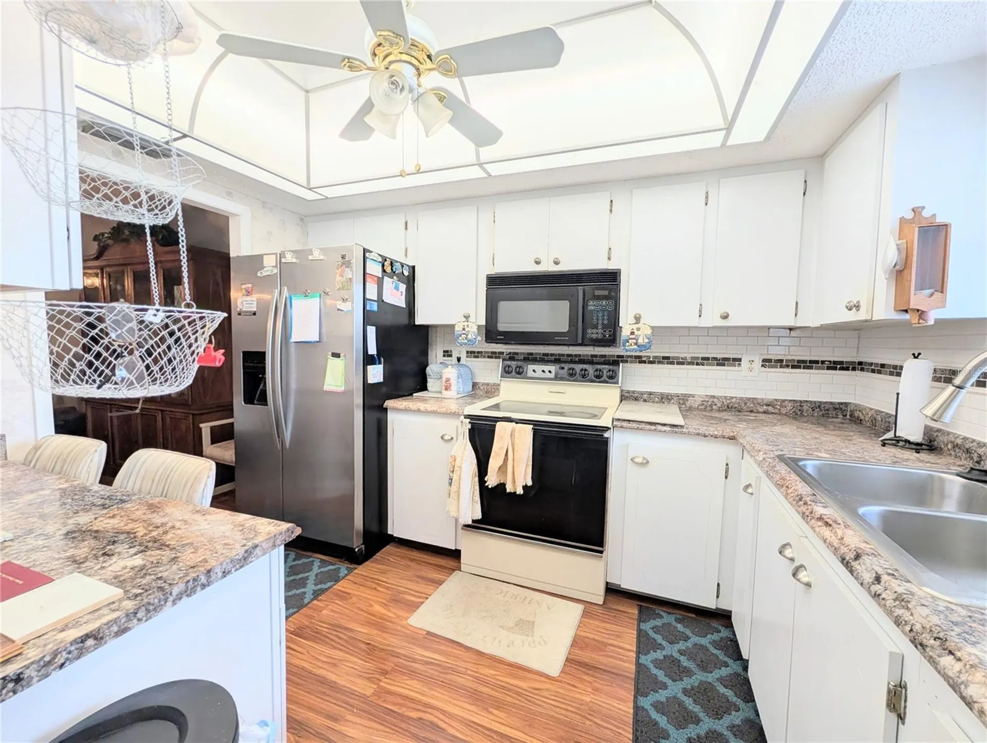 3624 Lake Bayshore Drive Bradenton FL 34205