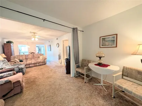 3624 Lake Bayshore Drive Bradenton FL 34205