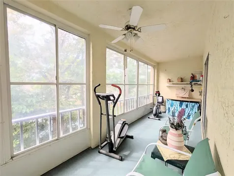3624 Lake Bayshore Drive Bradenton FL 34205