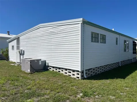 605 Queen Palm Street Largo FL 33778