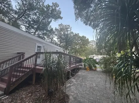 25203 NE 141st Lane Salt Springs FL 32134