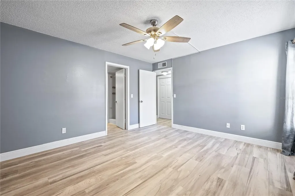 5169 Puritan Circle Tampa FL 33617