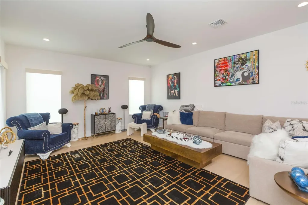 1304 W Arch Street Tampa FL 33607