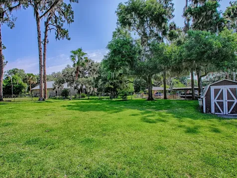 111 Cardinal Lane Eustis FL 32726