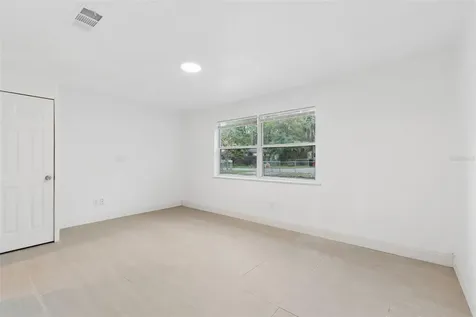 220 NW 33rd Avenue Gainesville FL 32609