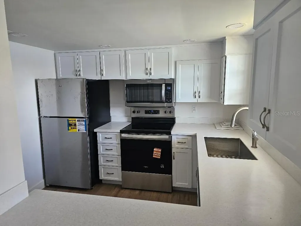 8822 Bay Pointe Drive Tampa FL 33615