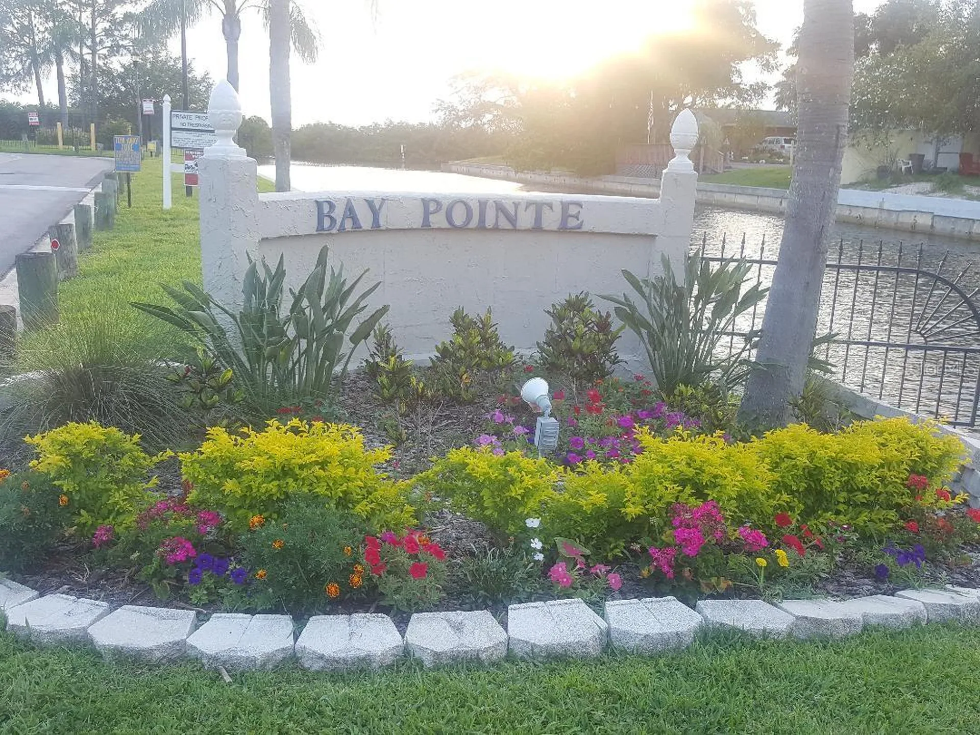 8822 Bay Pointe Drive Tampa FL 33615