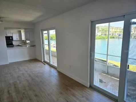 8822 Bay Pointe Drive Tampa FL 33615