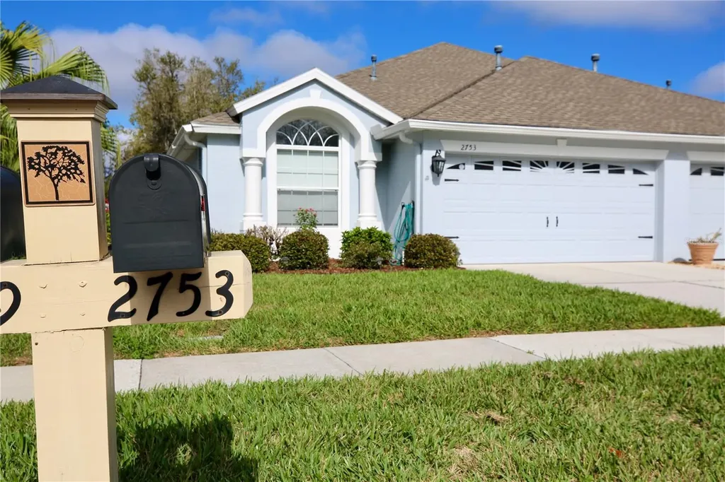 2753 Tanglewylde Drive Land O Lakes FL 34638
