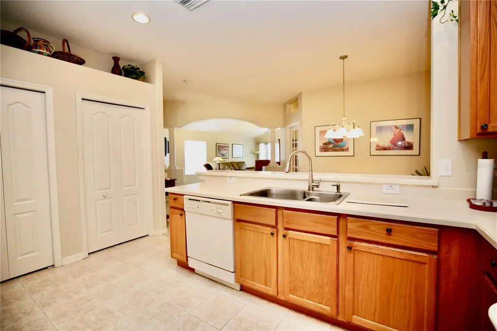 2753 Tanglewylde Drive Land O Lakes FL 34638