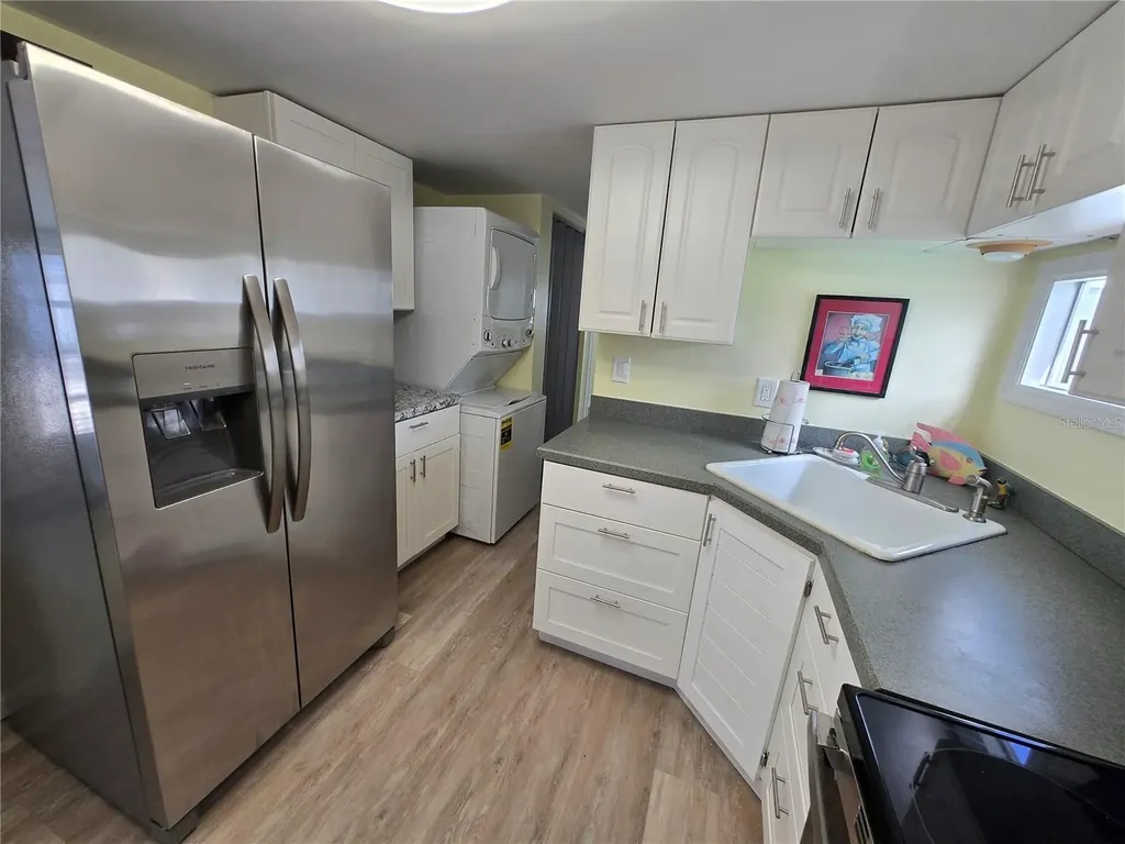 106 Aura Street Englewood FL 34223
