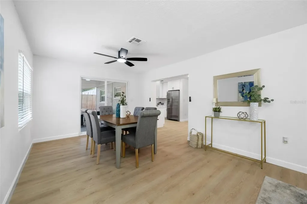 1549 Huntington Lane Clearwater FL 33755