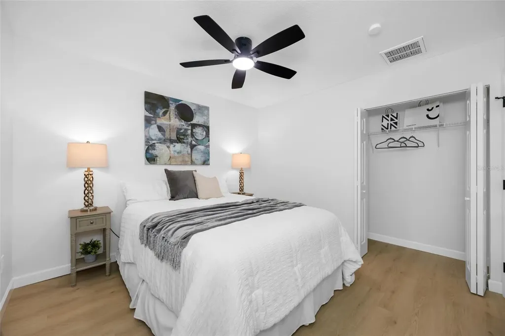1549 Huntington Lane Clearwater FL 33755