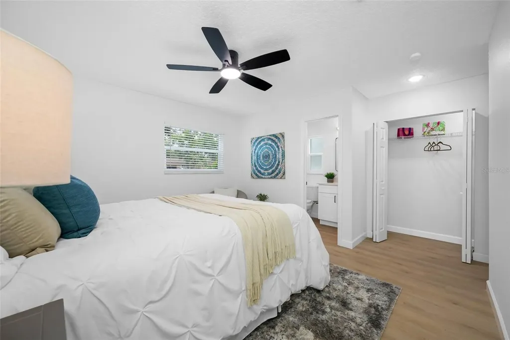 1549 Huntington Lane Clearwater FL 33755