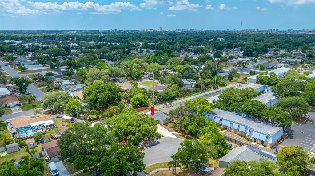 1549 Huntington Lane Clearwater FL 33755