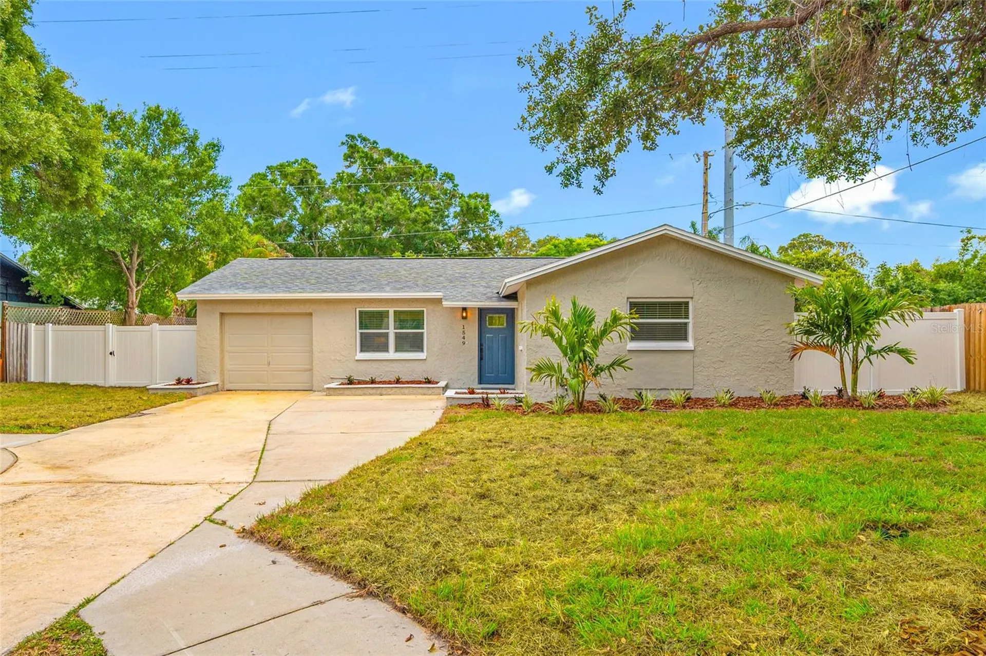 1549 Huntington Lane Clearwater FL 33755