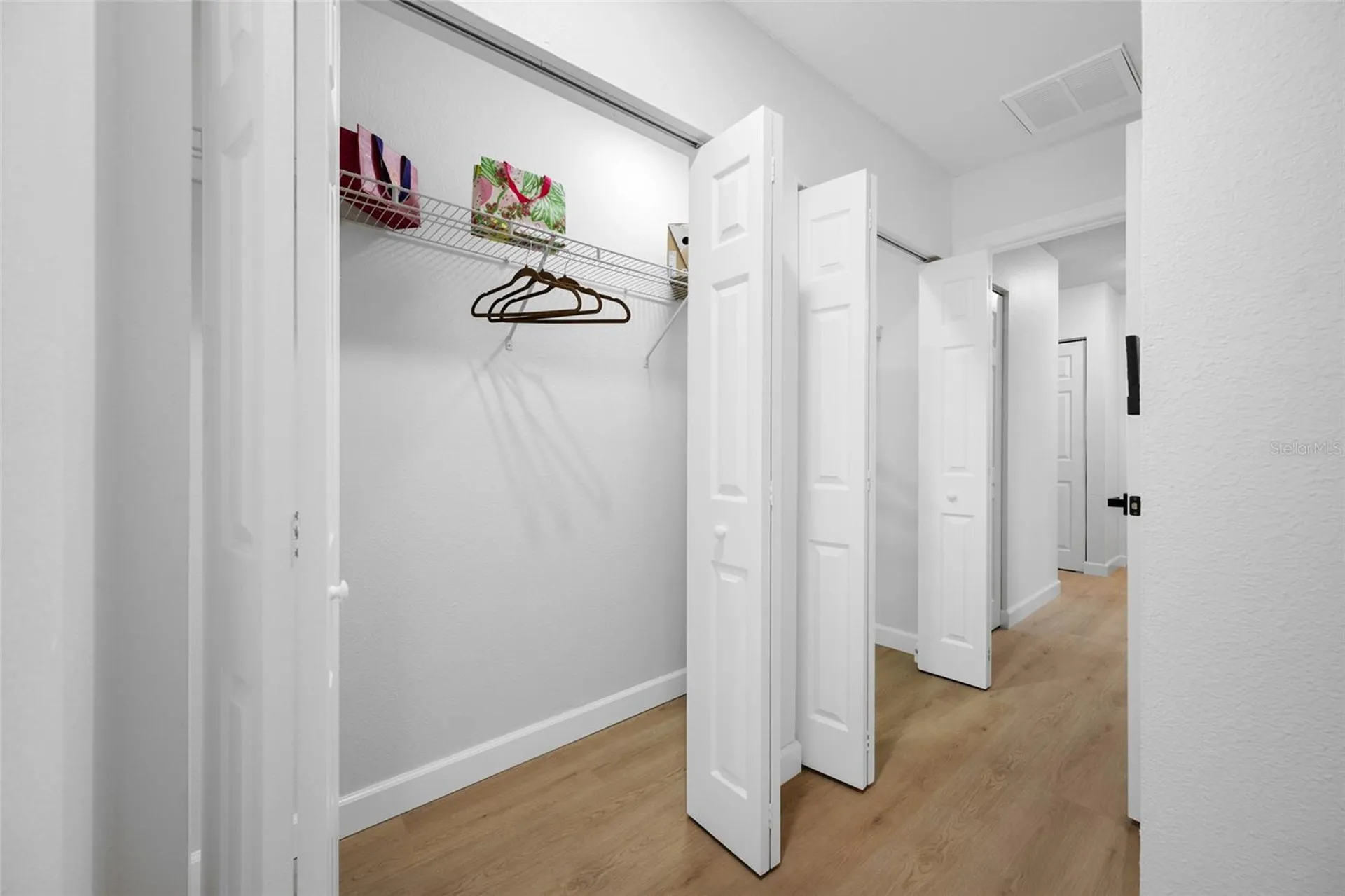1549 Huntington Lane Clearwater FL 33755