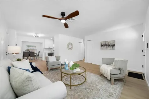 1549 Huntington Lane Clearwater FL 33755