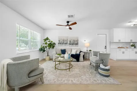 1549 Huntington Lane Clearwater FL 33755
