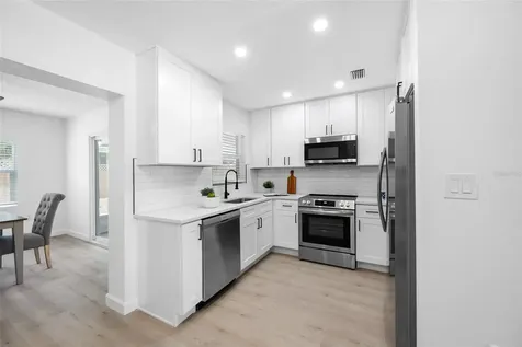 1549 Huntington Lane Clearwater FL 33755