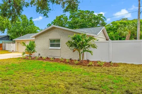 1549 Huntington Lane Clearwater FL 33755